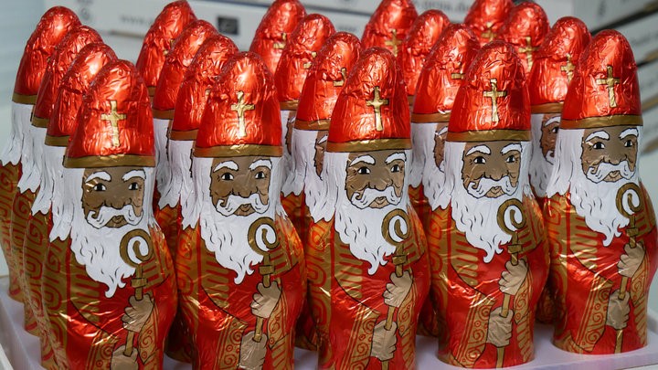 Osterhasen aus Schoko-Nikoläusen